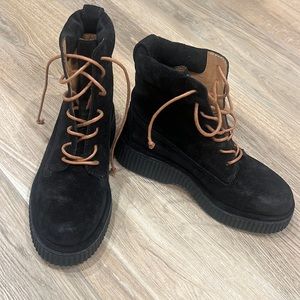 Sloane Suede Boots